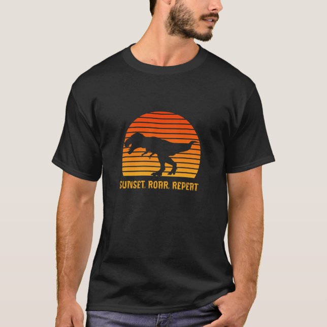 Sunset roar repeat T-Shirt (Front)