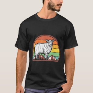 Sunset Silhouette Sheeps Lover Vintage Retro Sheep T-Shirt