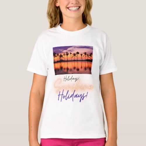 Sunset with beach and palm trees summer holidays T_Shirt