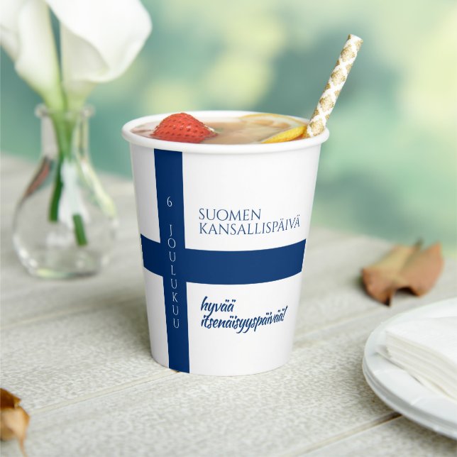 Suomen Kansallispäivä Finnish National Day Flag Paper Cups (Insitu)