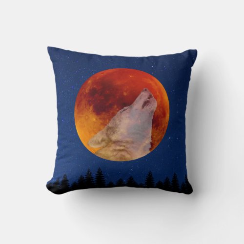 Super Blood Wolf Moon 2019 Throw Pillow