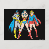 Superheroines Pose