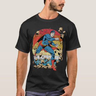 Superman Breaking Wall Retro – Vintage Comic Hero T-Shirt