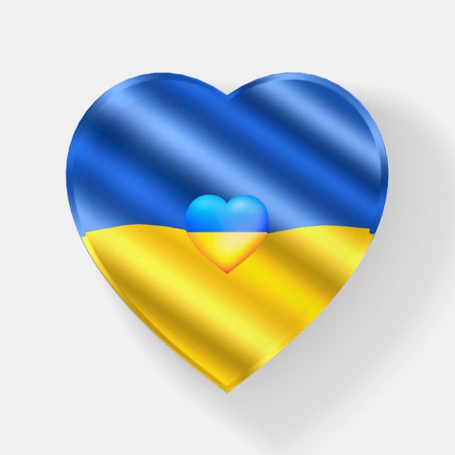 Support Ukraine Paperweight Ukrainian Flag Heart (Front)