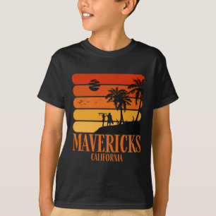 Surfing Vintage Mavericks Beach California Retro S T-Shirt