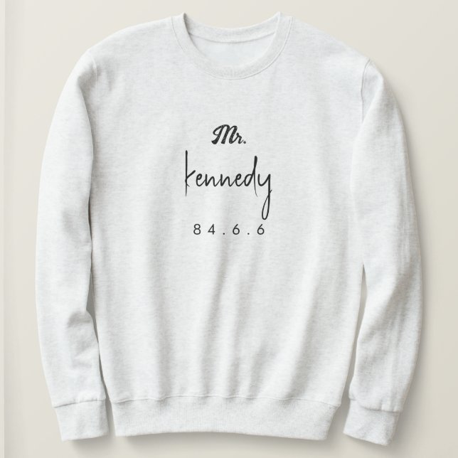 surname with date and signature sweatshirt (Design Front)