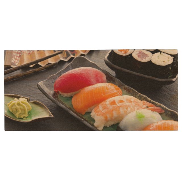 Sushi and rolls wood USB flash drive (Front)