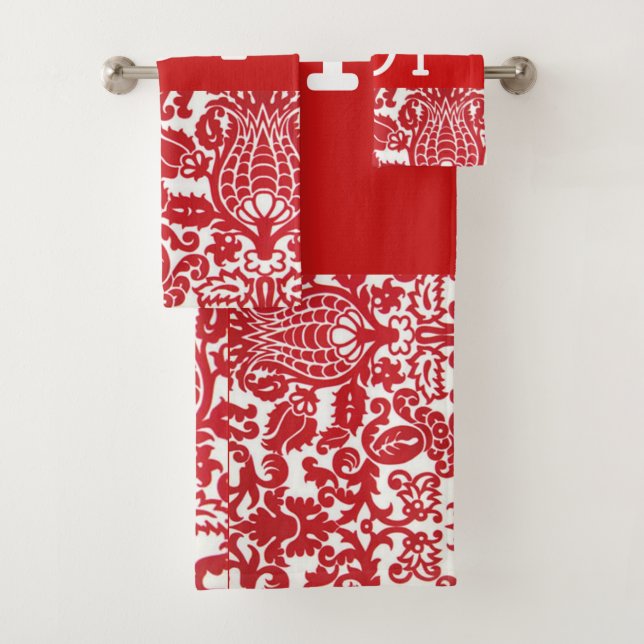 Suzanne Elizabeth Christmas Collection Bath Towel Set (Insitu)
