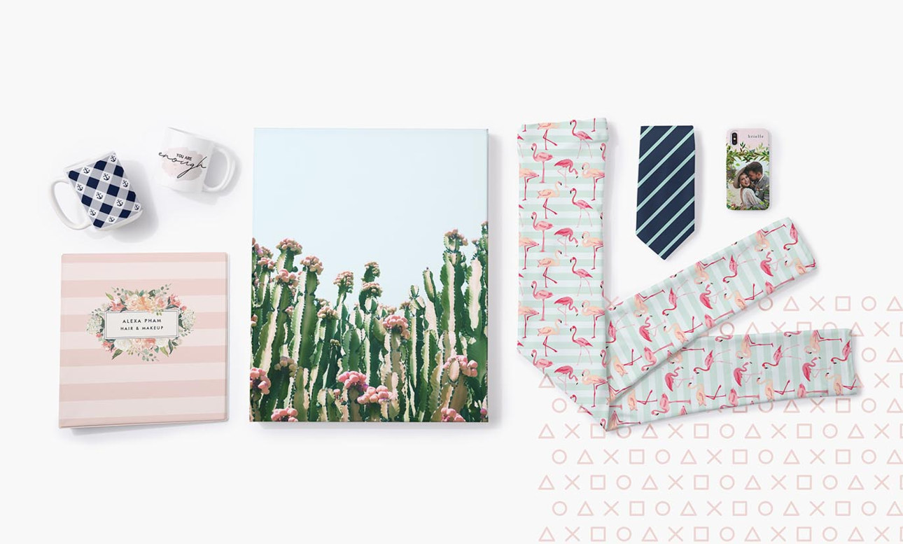 Holiday Gift Guide | Holiday Gifts from Zazzle1290 x 777