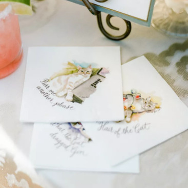 Napkins featuring the cat(s) of the wedding party.