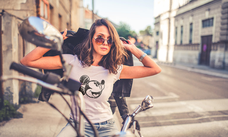 Read "How to Wear a Graphic Tee" on Zazzle Ideas