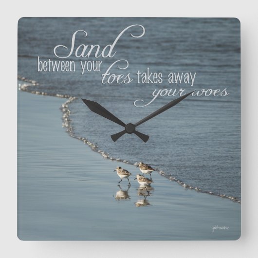 Sand Between Your Toes Beach Quote Clock / (Front)