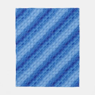 Diagonal Light and Dark Blue Fan Shapes Fleece Blanket