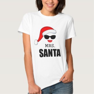 Mrs. Santa Women&#39;s Basic T-Shirt