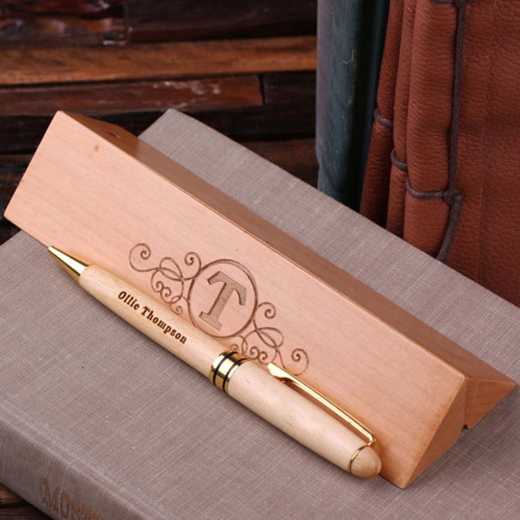 Personalized Monogrammed Wood Desktop Pen Set 