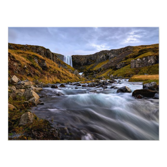 Svodufoss waterfall photo print (Front)