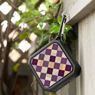 Sweater Background Bluetooth Speaker