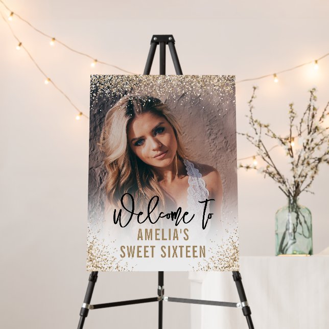 Sweet 16 Gold Glitter Birthday Welcome Sign (In Situ (Stand))