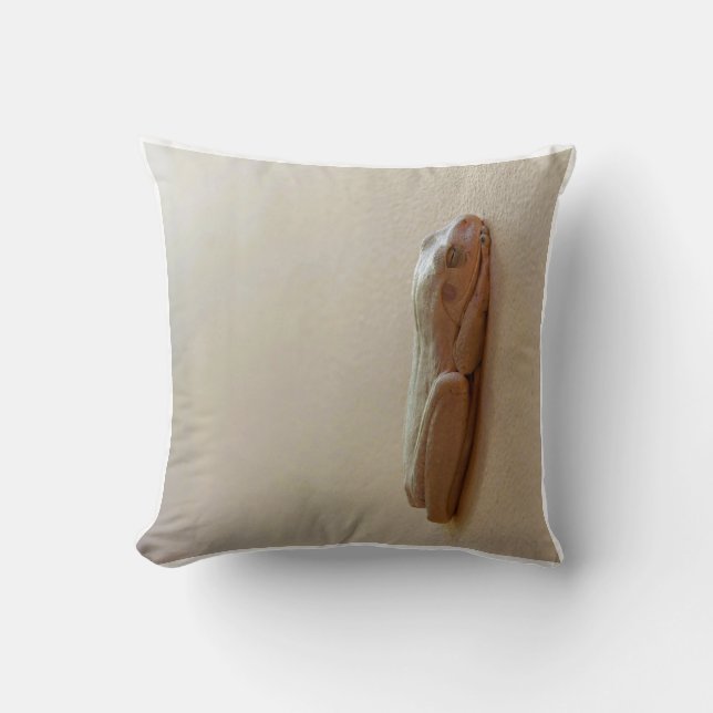 Sweet Frog Throw Pillow (Front)
