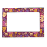 Sweet grape vines pattern background magnetic frame