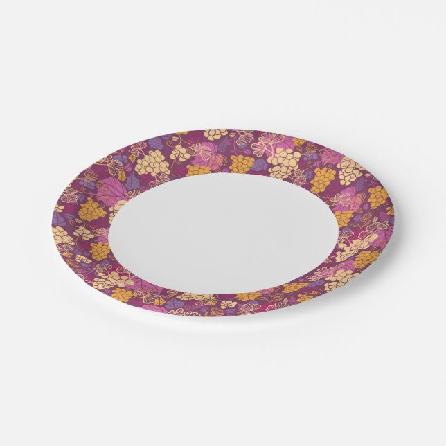 Sweet grape vines pattern background paper plates (Angled)