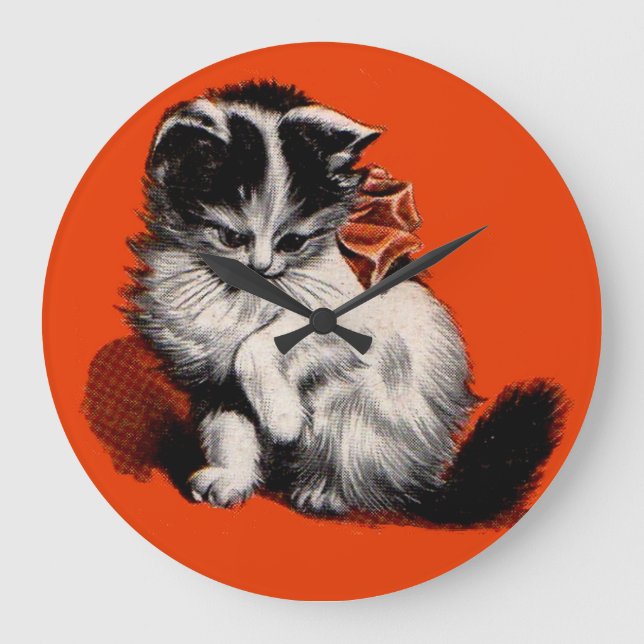 sweet little kitten large clock (Front)