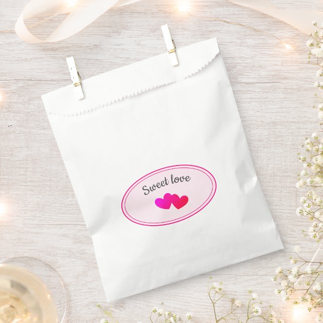 Sweet love heart guest gift favor bag (Creator Uploaded)