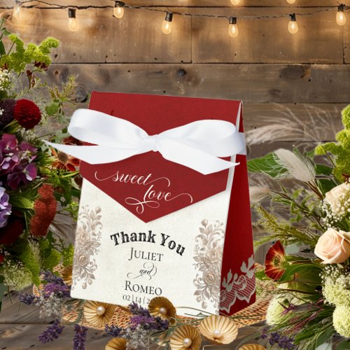 Sweet Love - Red Favor Boxes