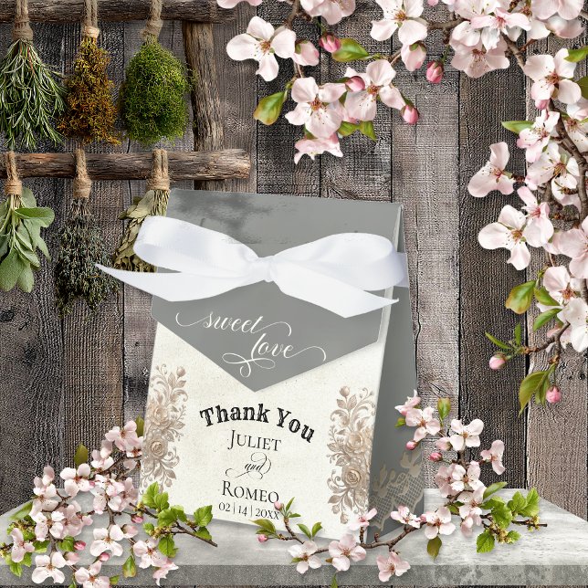 Sweet Love - Sage Favor Boxes (Creator Uploaded)
