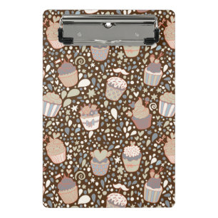 Sweet pattern made of tasty cupcakes mini clipboard
