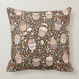 Sweet  pattern made of tasty cupcakes throw pillow