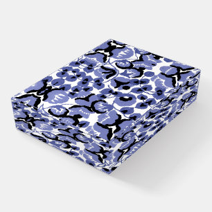 Sweet Pea (Periwinkle) Fine Art Paperweight