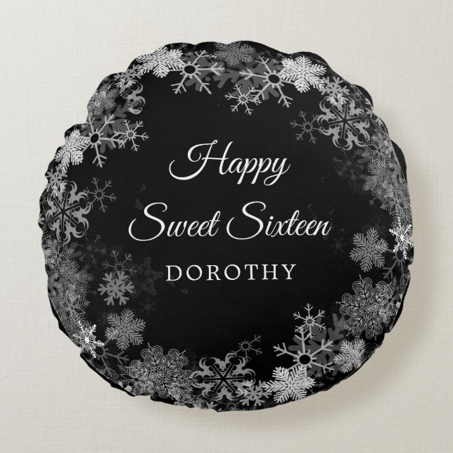Sweet Sixteen Gift Winter Wonderland Snowflake Round Pillow (Front)