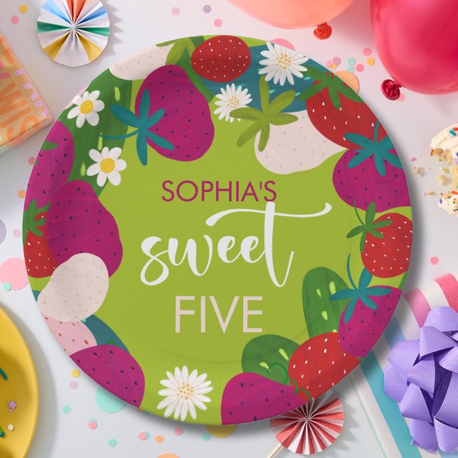 Sweet strawberry kids birthday paper plates (Creator Uploaded)