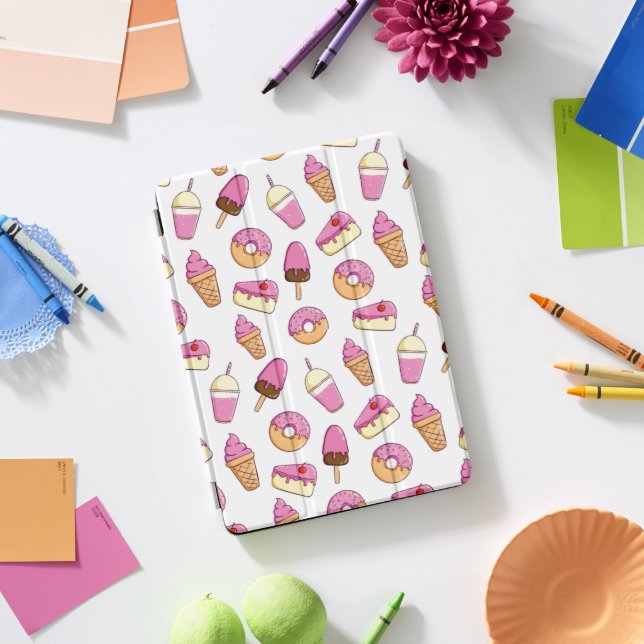 Sweet Tooth Dessert Pattern  iPad Pro Cover (Desk)