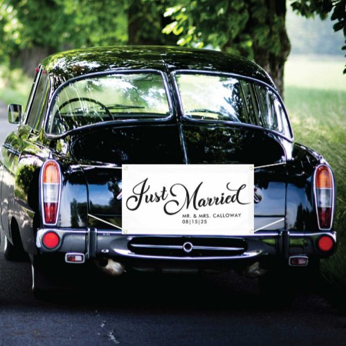Sweetly Just Married Car Banner