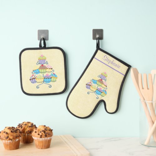 Sweets and Treats  Oven Mitt  Pot Holder Set