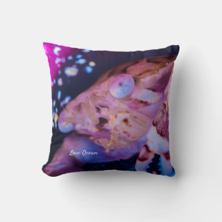 Swimmer Crab (Lissocarcinus laevis  Miers, 1886 ) Throw Pillow