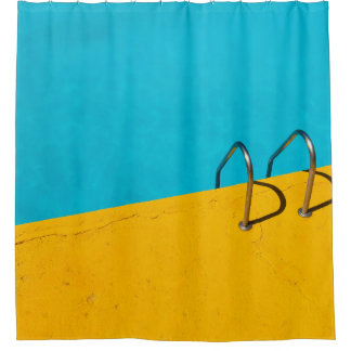 Swimming pool with stainless steel ladder shower curtain