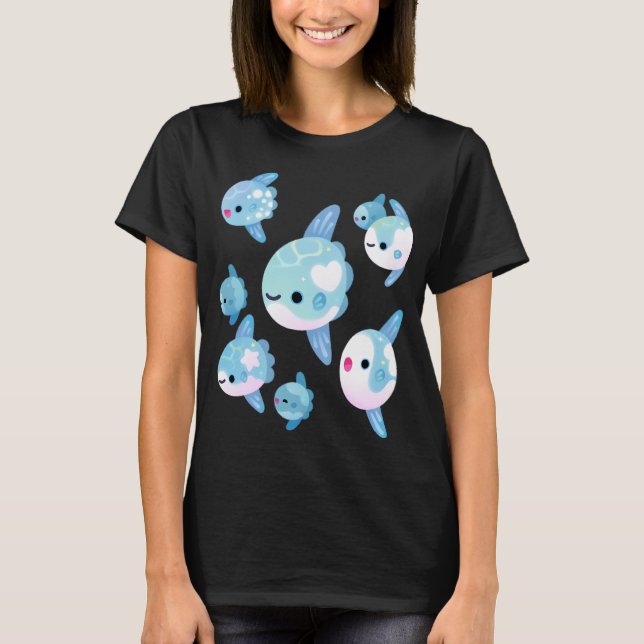 Swimming sunfish T-Shirt (Front)