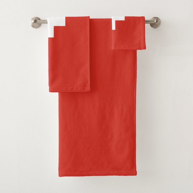 Switzerland flag bath towel set (Insitu)