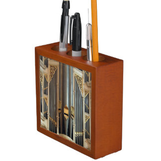Sydney Town Hall pipe organ organizer