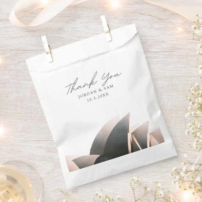 Sydney Wedding Favor Opera House Thank You Photo Bag (Clipped)