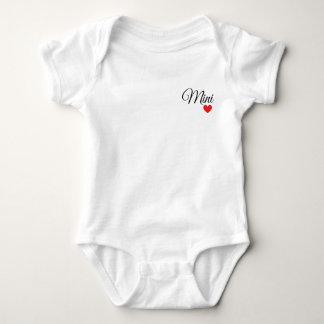 T-shirt famille cœur personnalisé baby bodysuit