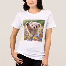 T-Shirt Fluffy Bear Cub Waving T-Shirt for Women