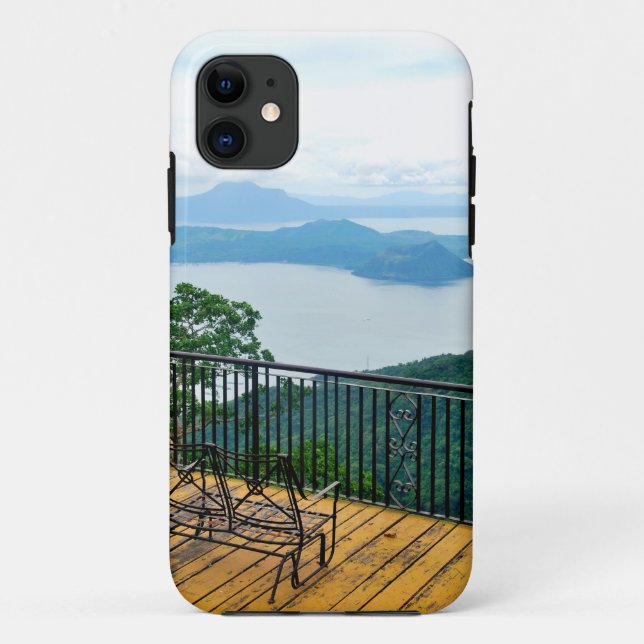 Taal Volcano in Tagaytay Case-Mate iPhone Case (Back)