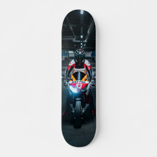 Tabla de Skate Motociclista de Carrera con Moto Skateboard