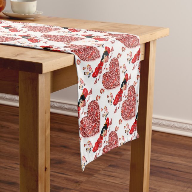 Tablecloth Runner Valentines (In Situ)