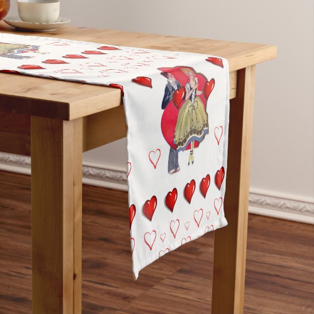 Tablecloth Runner Valentines (In Situ)