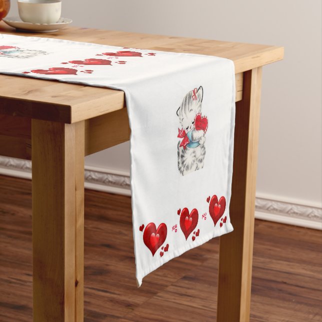 Tablecloth Runner Valentines Kitten (In Situ)